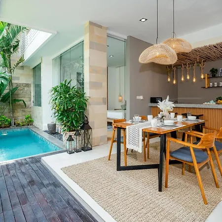 Zeta Villa - Newly Renovated 2Br In Seminyak Legian